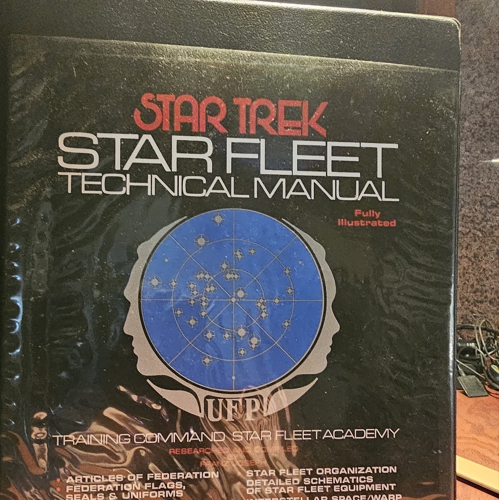 RARE Star Trek Star Fleet Technical Manual 1975